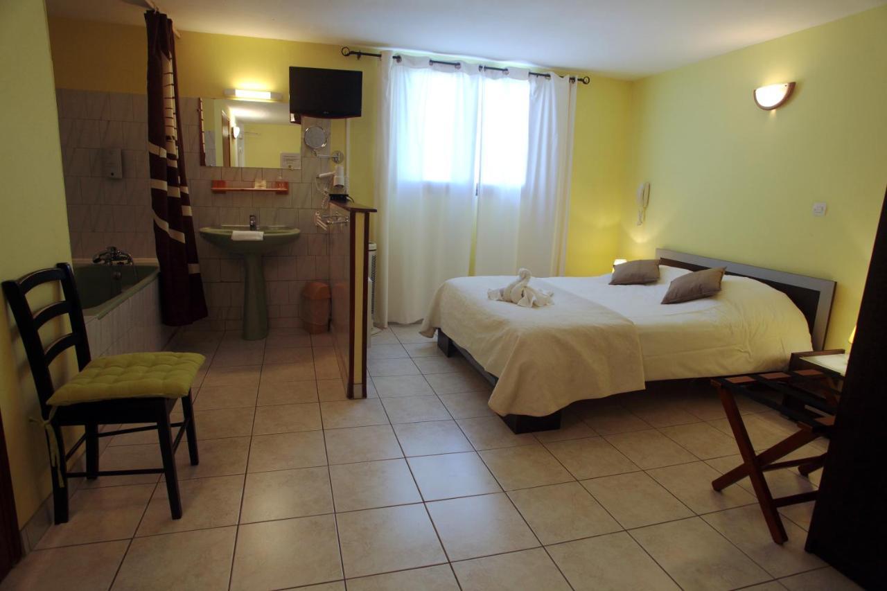 Logis Hotel Le Pressoir Saint-Chinian Kültér fotó